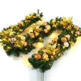 Festão de Natal com Kit led, bolas, enfeites