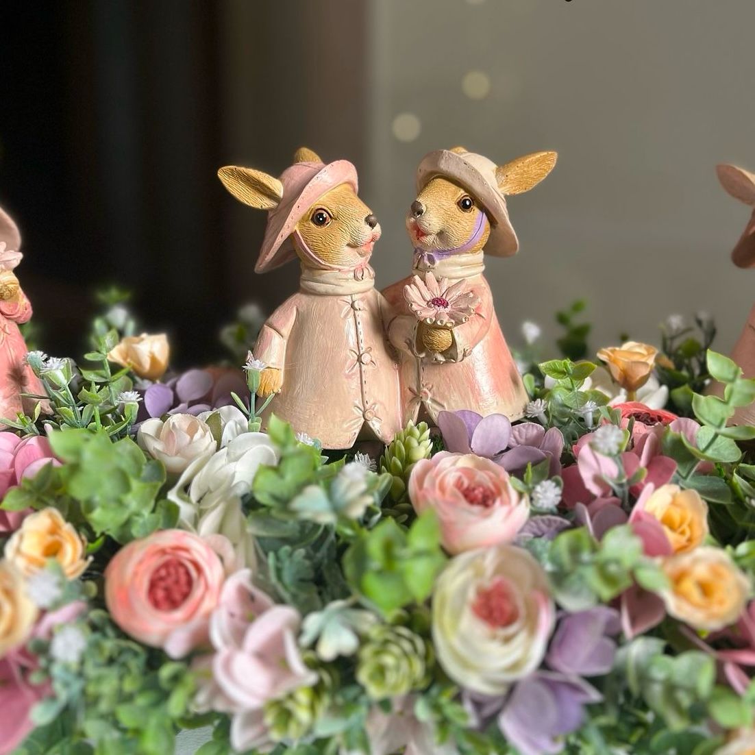 Arranjo temático Páscoa para decoração - 40 x 20 x 17