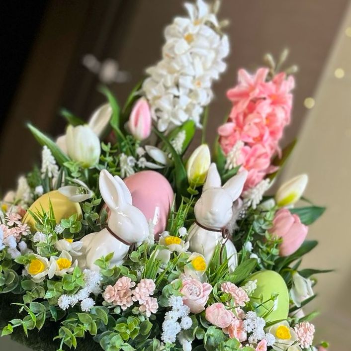 Arranjo temático Páscoa para decoração - 27 x 19 x 16